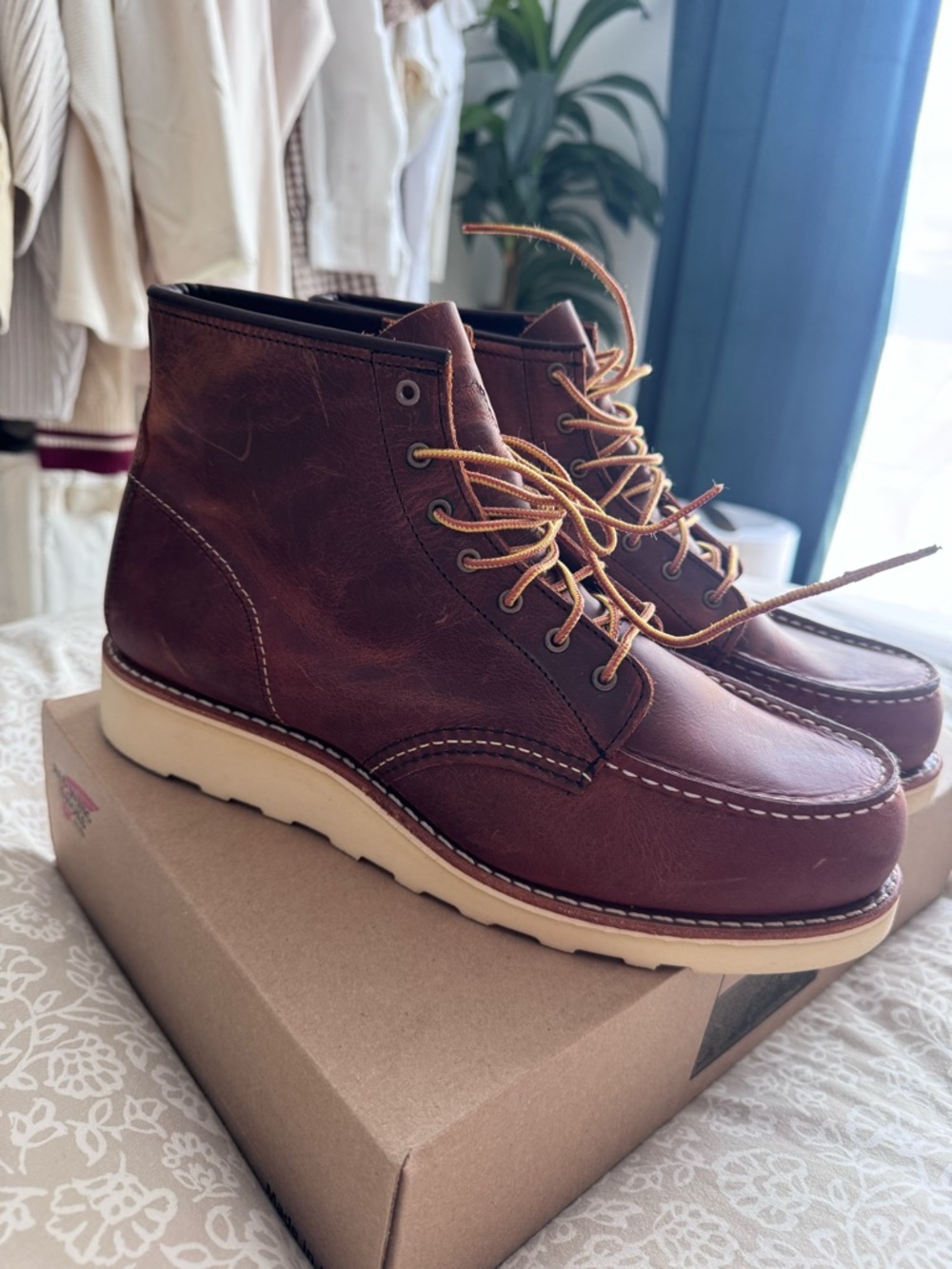Women’s Red Wing Brown Leather Moc Toe Heritage Boots - Classic Lace-Up